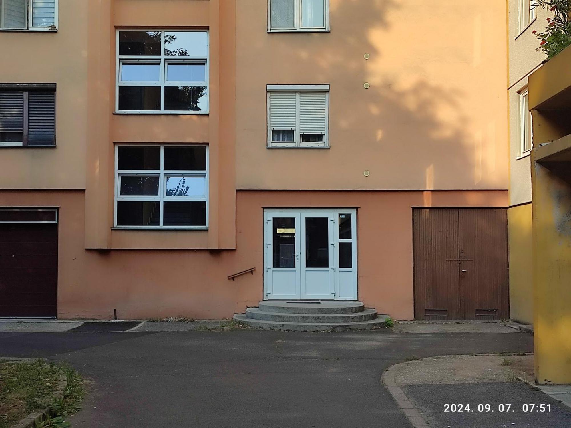 Lbb Apartmán *